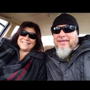 Meet your Posher, Denise